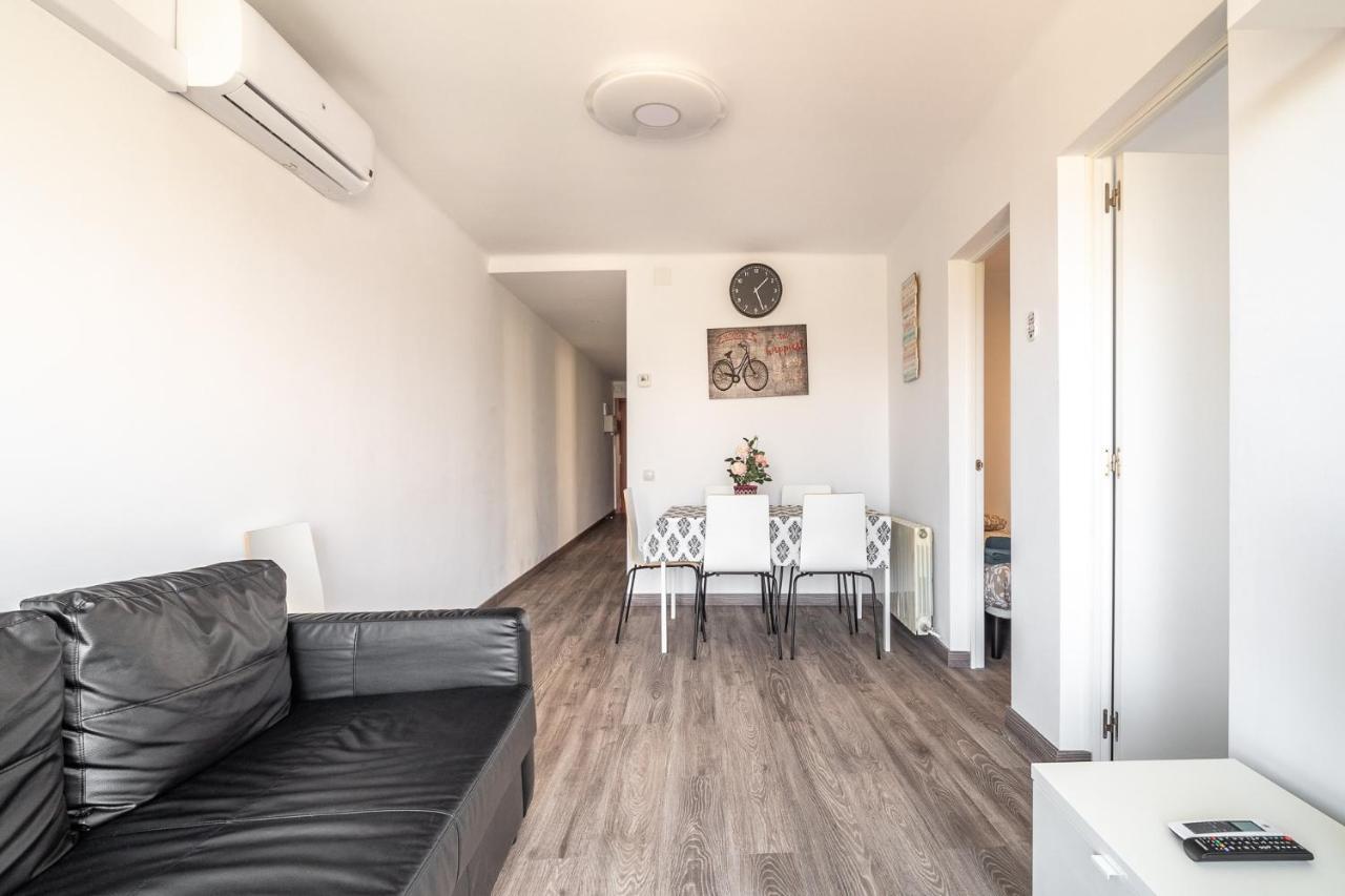 Lovely Apartment Barca 2 Sant Adrià de Besòs Extérieur photo