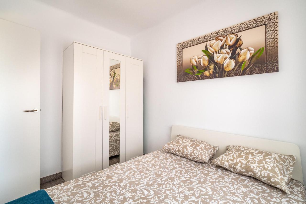 Lovely Apartment Barca 2 Sant Adrià de Besòs Extérieur photo