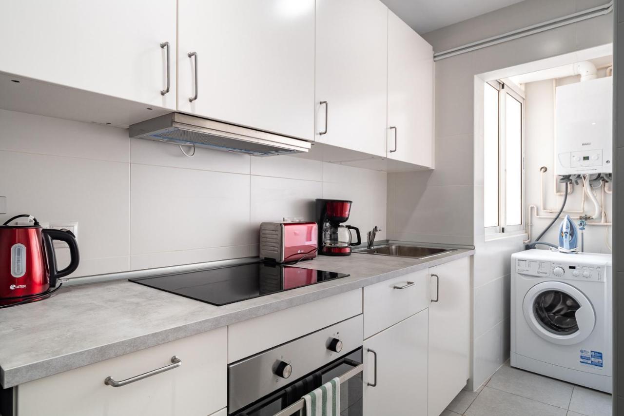 Lovely Apartment Barca 2 Sant Adrià de Besòs Extérieur photo